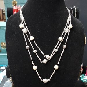 Elegant Silver Beaded Necklace 16 Inch at Shortest